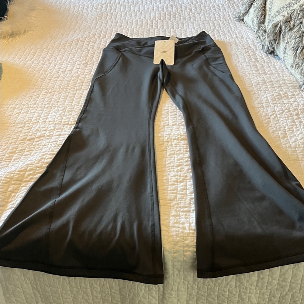 Grey Flared Yoga Pants